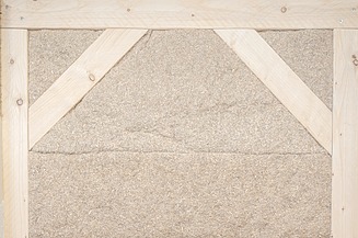 Gefachedämmung Zu Sehen ist ein Ausschnitt unseres Produktschauraumes. Dieser zeigt die Gefachedämmung in einer Holzkonstruktion verbaut