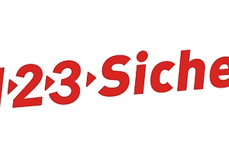 1,2,3 Sicherheit mit STRABAG Helm 