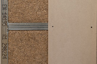 Zu Sehen ist eine Trockenbaudämmung in Alurahmen in unserem produktschauraum